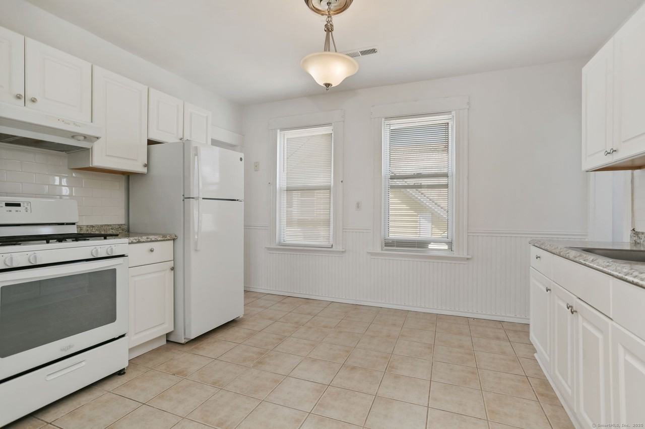 46 Churchill Street - Photo 5 of 19