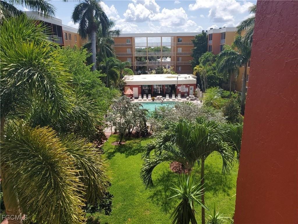 2366 E Mall Dr Apt 421 #421 - Photo 3 of 20