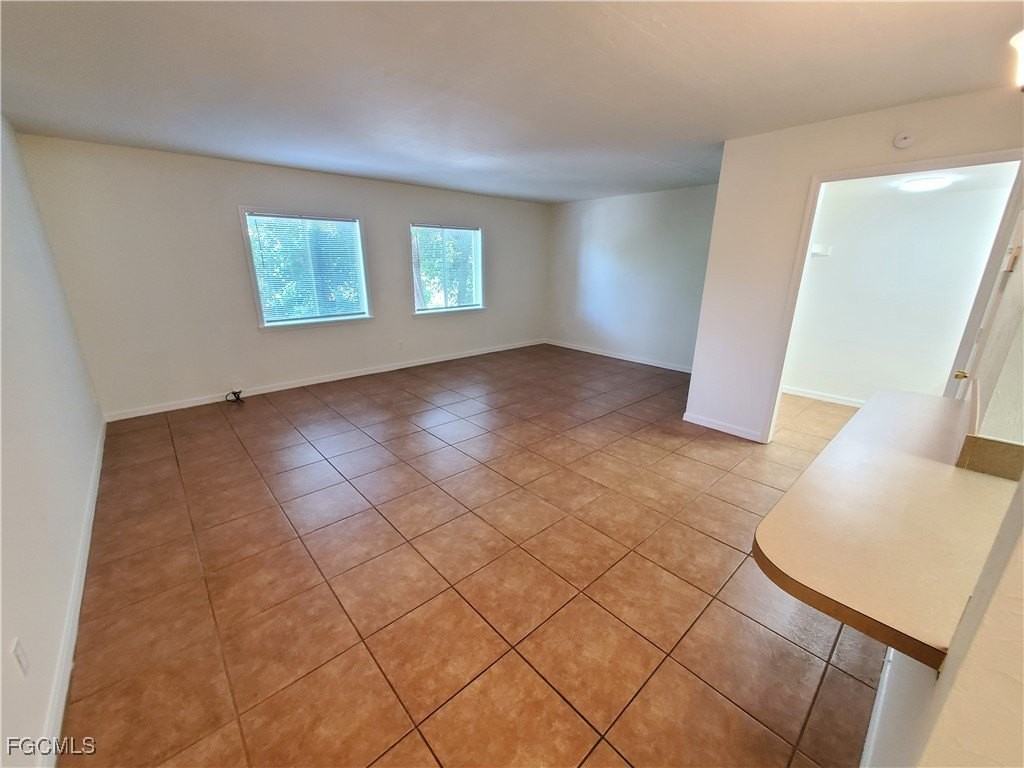 2366 E Mall Dr Apt 421 #421 - Photo 6 of 20