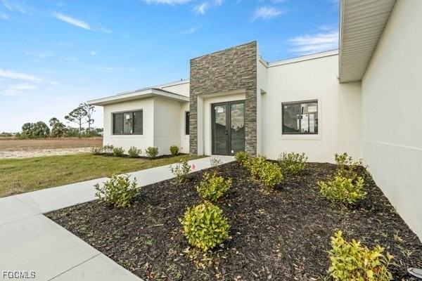 1709 Northeast 41st Street - Photo 2 of 17