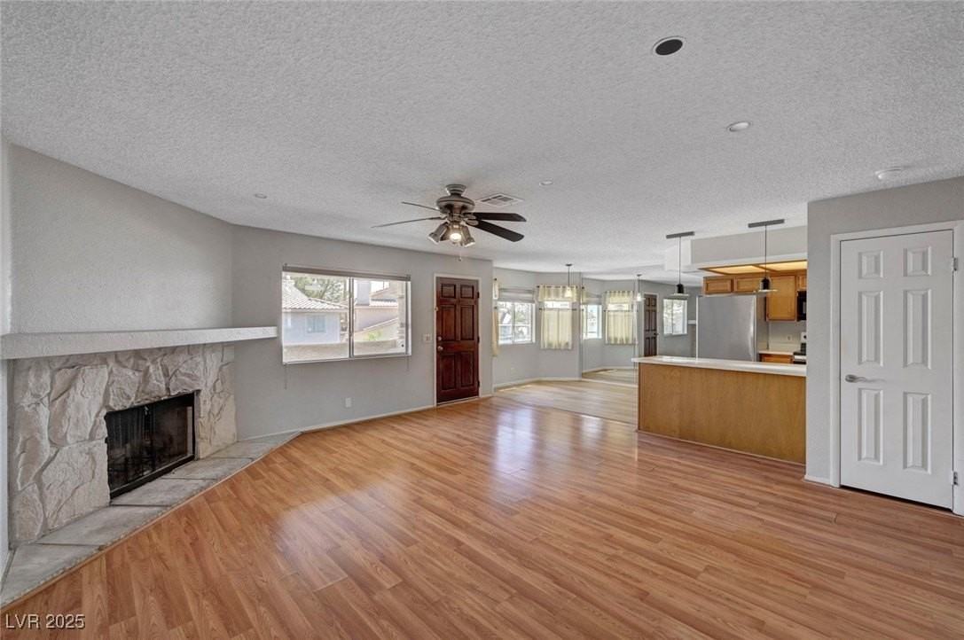 913 Falconhead Ln #201 - Photo 6 of 30