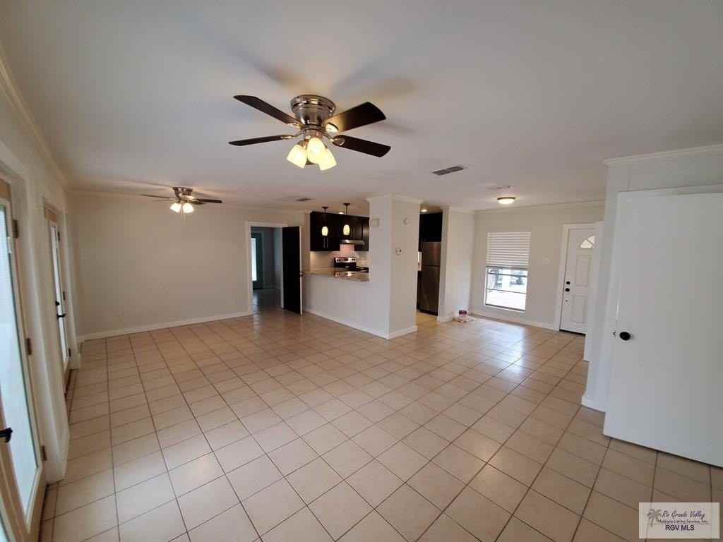 3803 Carmen Ave - Photo 4 of 15