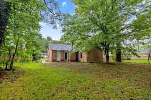 426 Brookview Dr - Photo 1 of 1