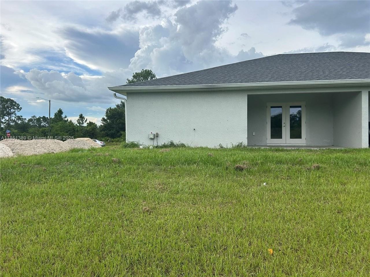 1110 Augusta St E #1110 - Photo 7 of 18