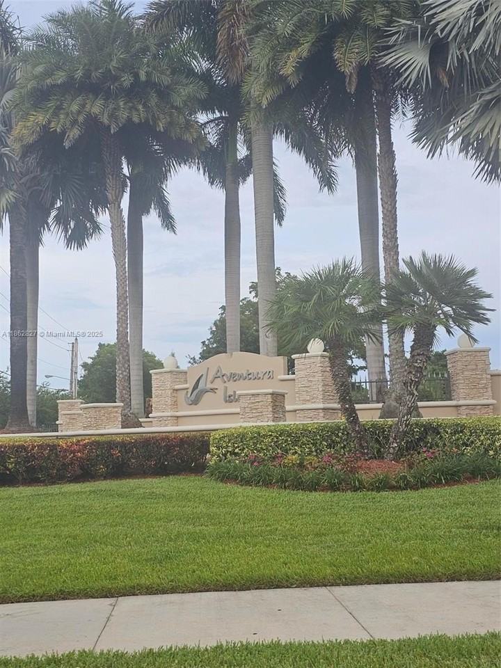 362 Northeast 194th Lane #362