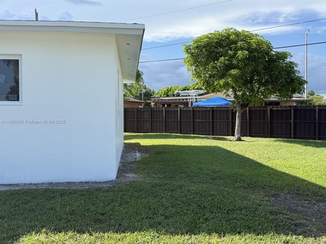 11805 Sw 185th St - Photo 7 of 28