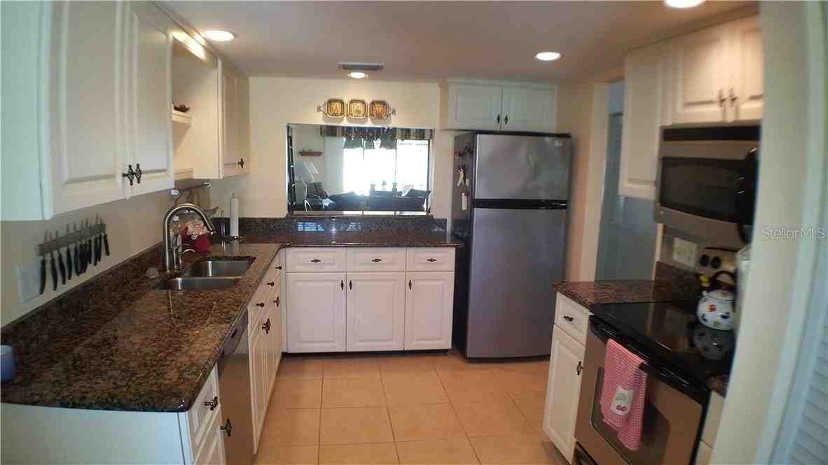 6468 Seagull Dr #316 - Photo 4 of 20