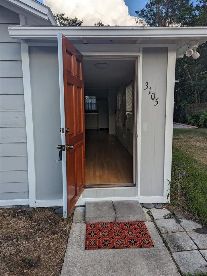 3105 S Crystal Lake Dr - Photo 2 of 19