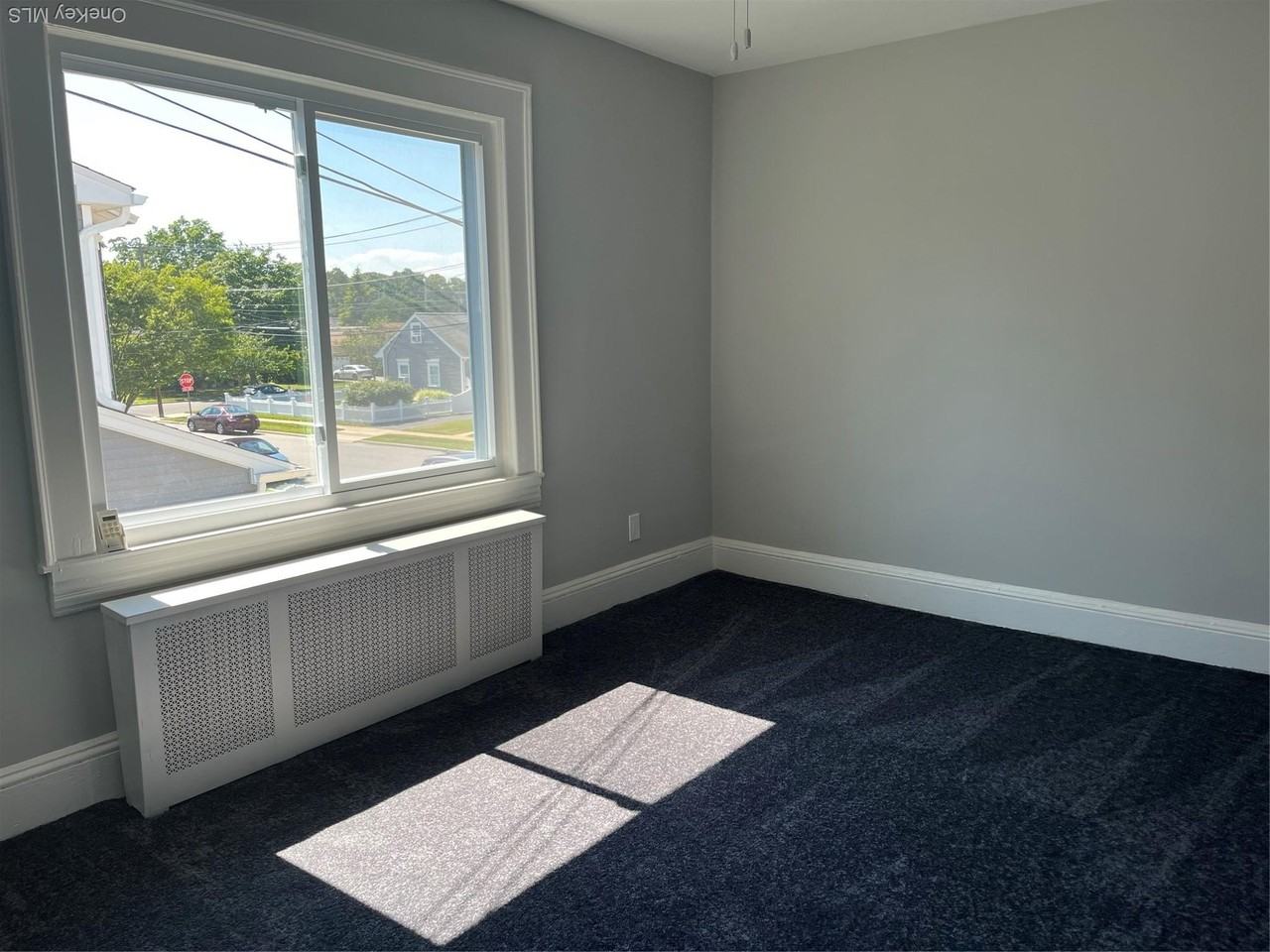 1924 Commonwealth Ave - Photo 4 of 14