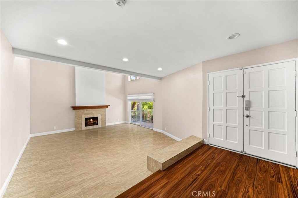 3751 Prestwick Dr - Photo 7 of 50