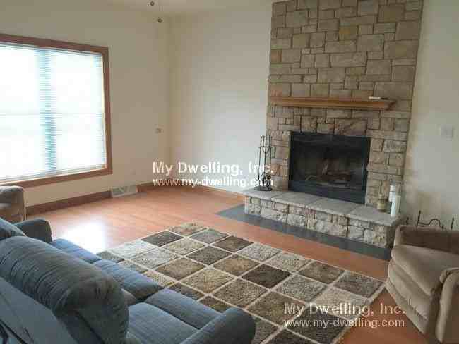 24400 N Wind Lake Rd - Photo 2 of 8