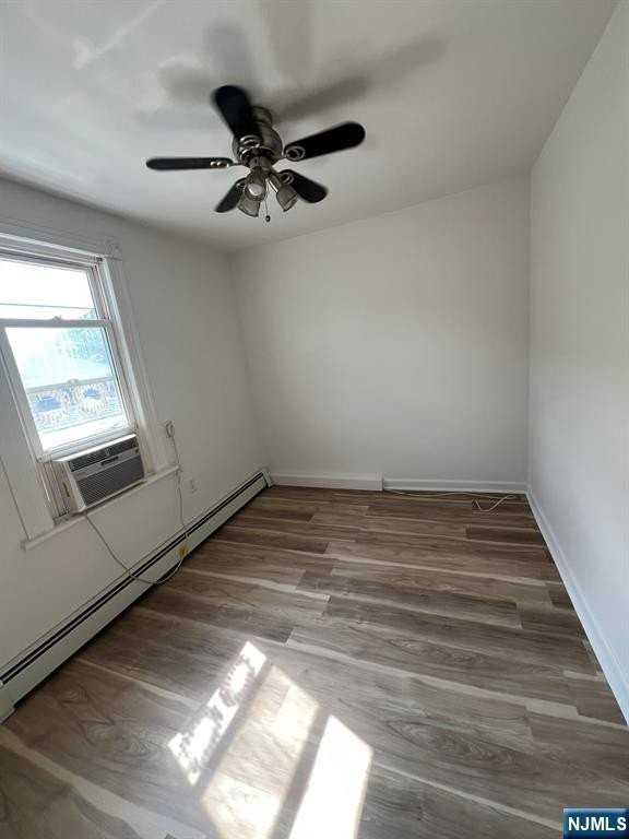 24 Parker Ave - Photo 4 of 44