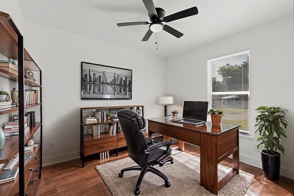 3901 Le May Ave - Photo 7 of 14