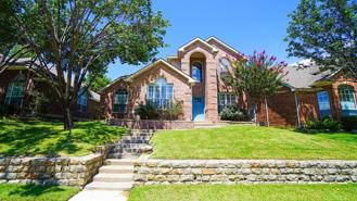 2210 Garden Crest Dr - Photo 1 of 1