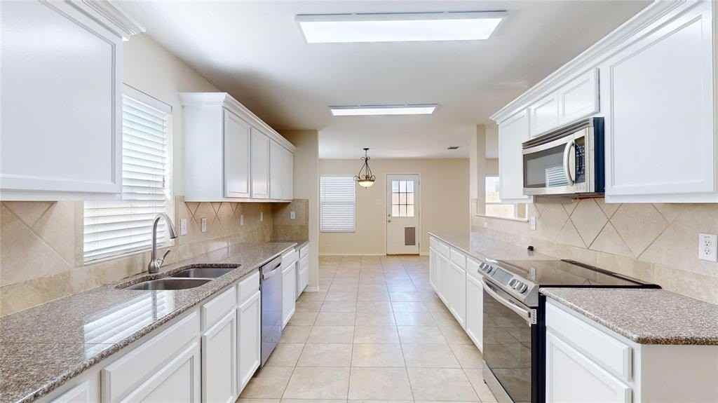 1913 Elk Lake Trl - Photo 7 of 36