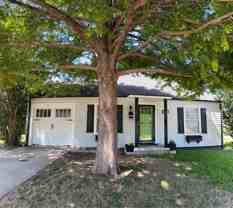 4516 Pershing Ave - Photo 1 of 1