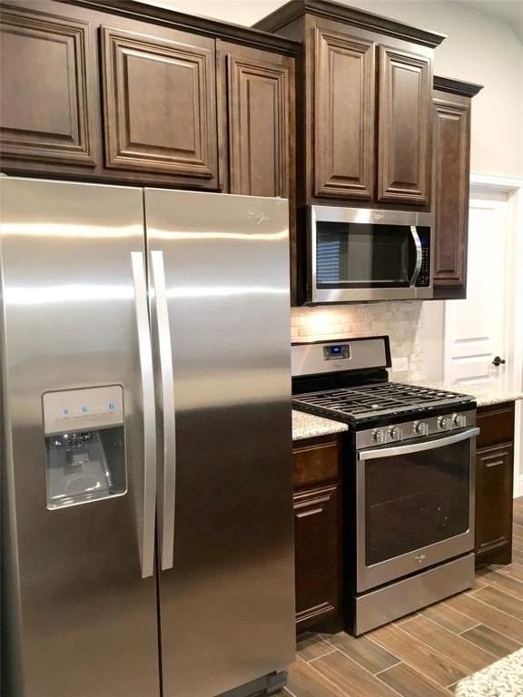 5121 Prospect St - Photo 7 of 32