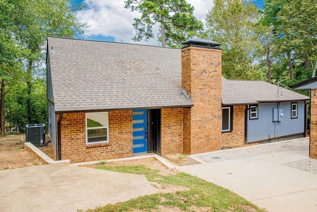 309 Rosewood Dr - Photo 5 of 40