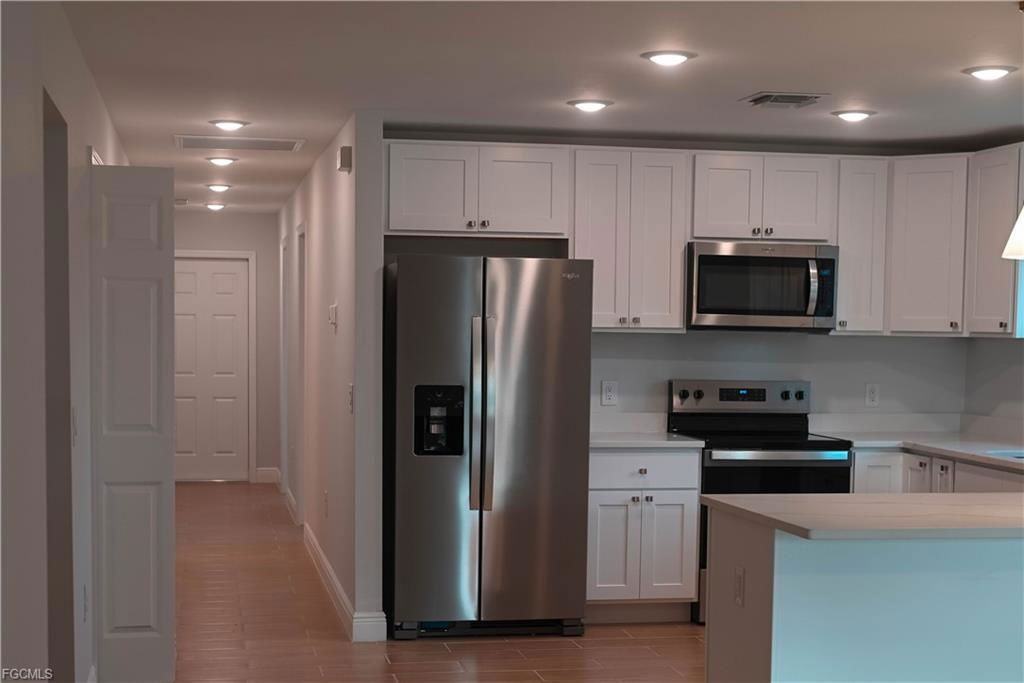 2378 Highland Ave - Photo 2 of 8