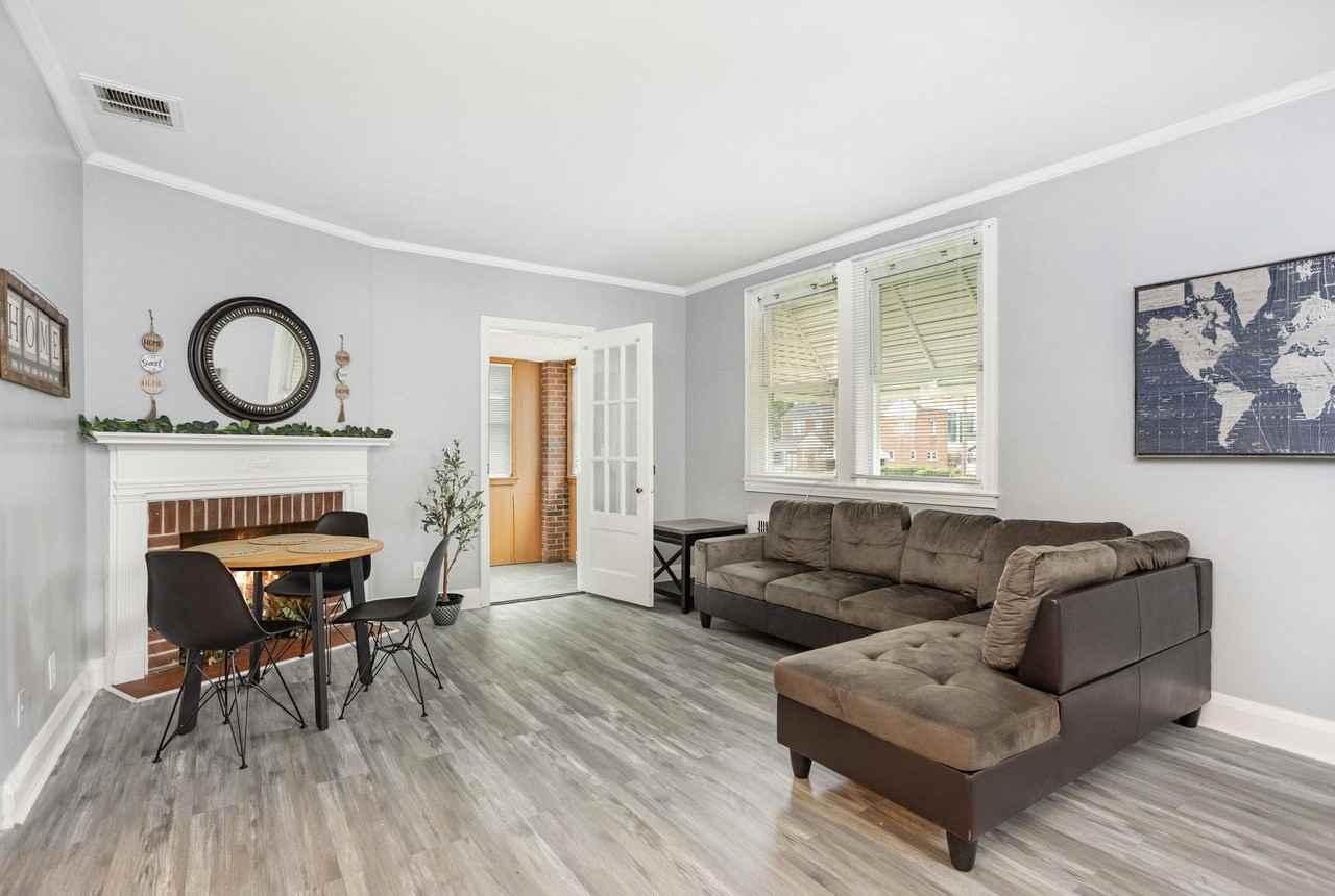 Belle Ave - Photo 3 of 9