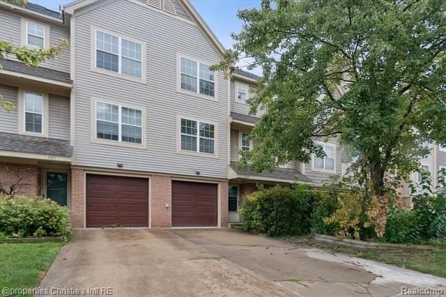 483 West Lincoln Avenue - Photo 2 of 15