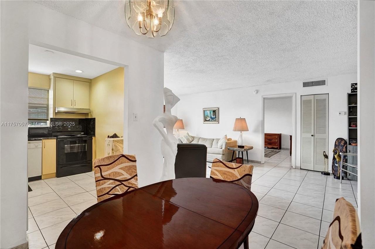 7150 Indian Creek Drive #505 - Photo 6 of 27