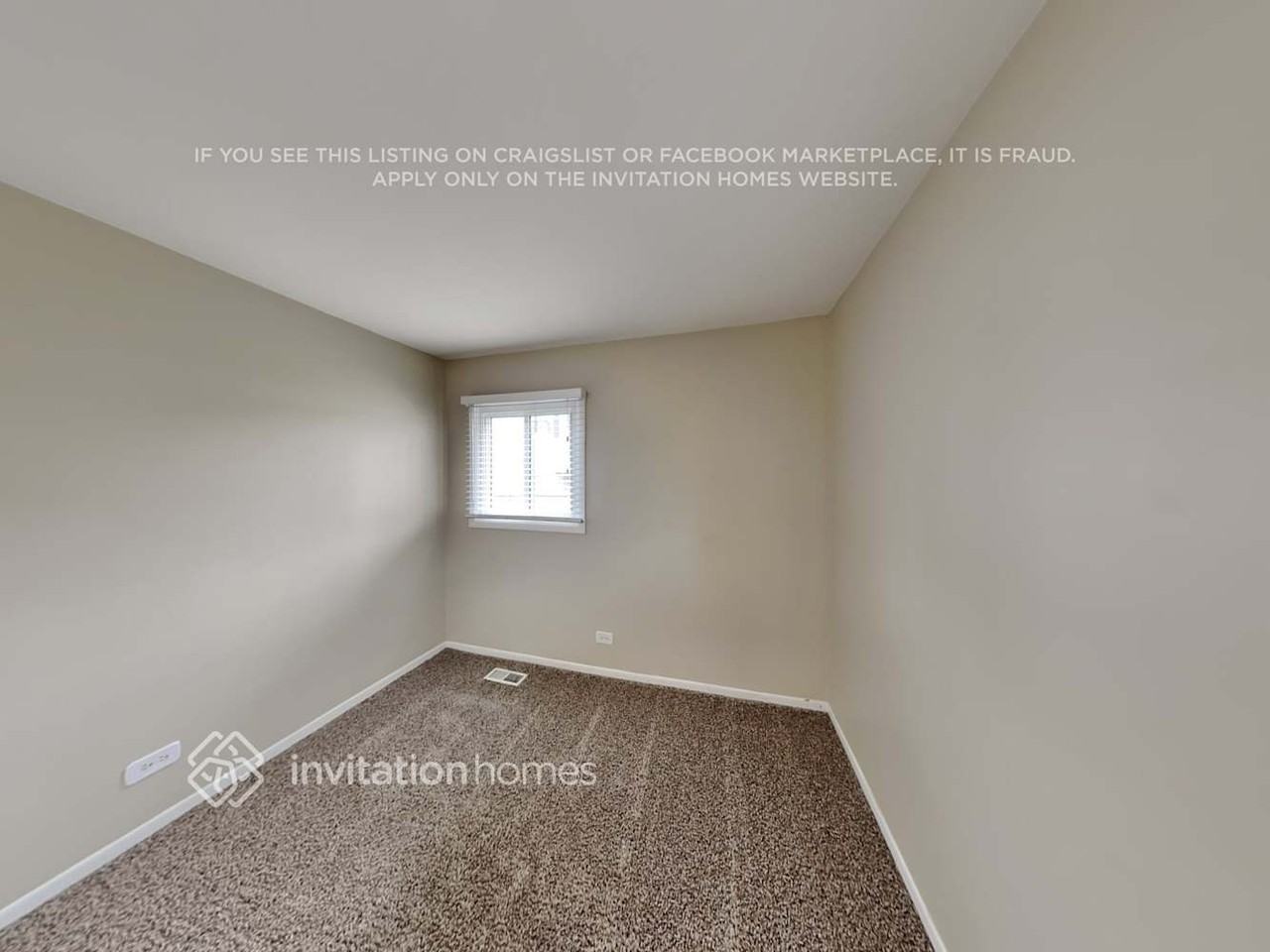 15416 Ridgeland Ave - Photo 5 of 13