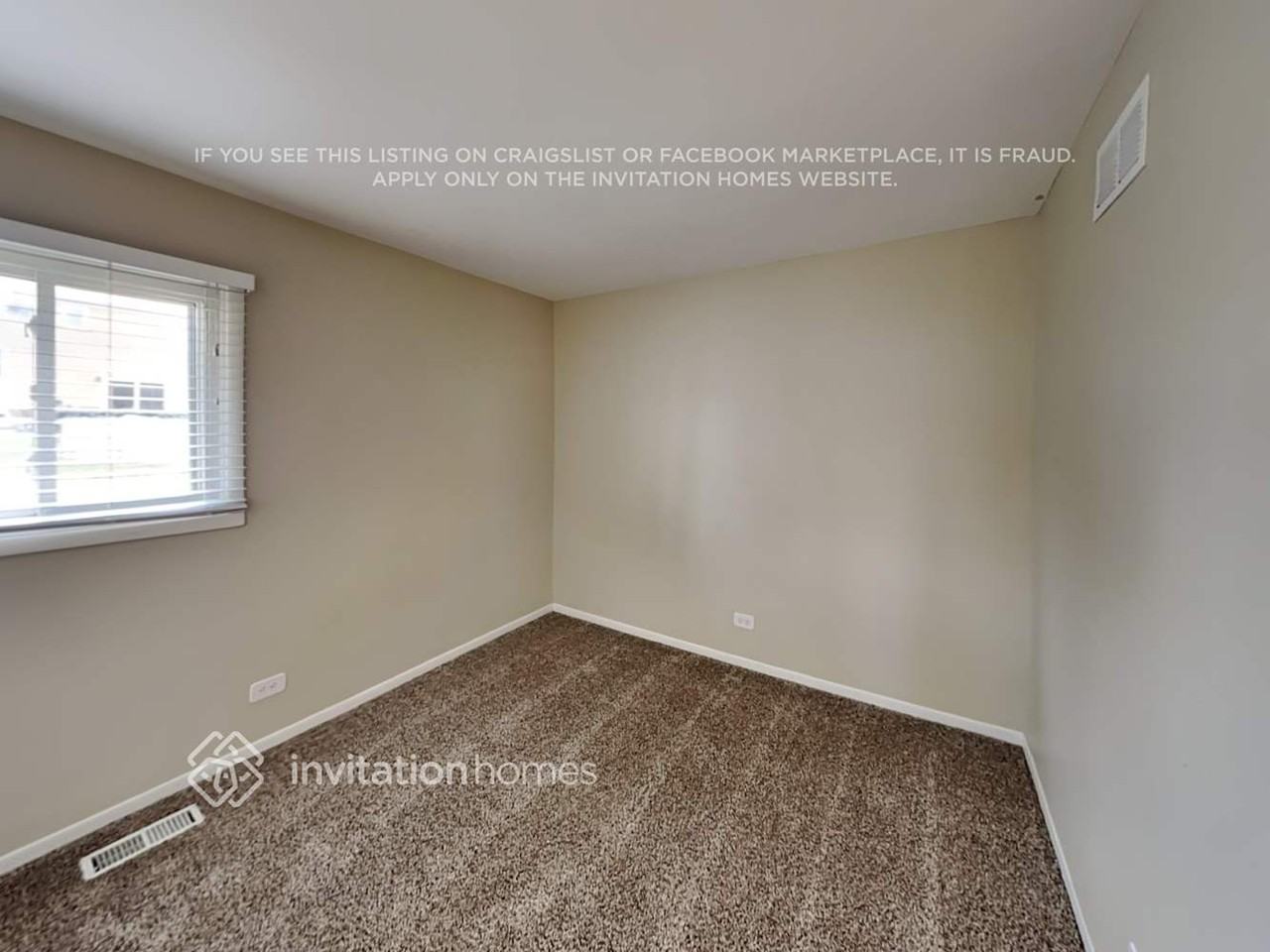 15416 Ridgeland Ave - Photo 7 of 13