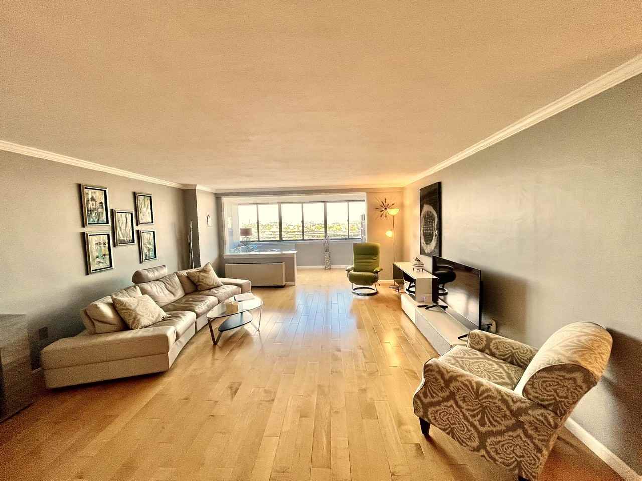 8 Whittier Pl #16B - Photo 4 of 32