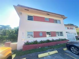 2418 Sw 42nd Ave #1B - Photo 1 of 1