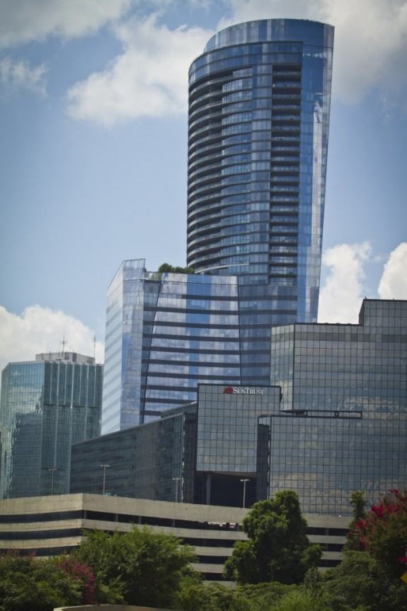 3390 Stratford Road - Photo 3 of 14