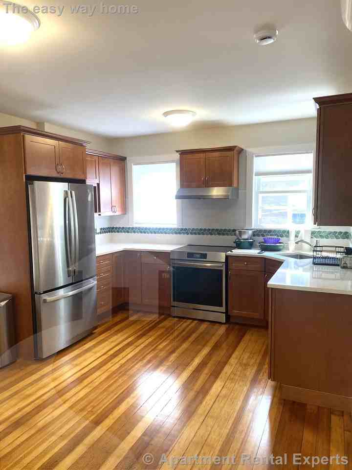 22 Reed St #2 - Photo 3 of 8