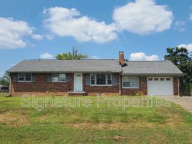 204 Mount Pleasant Blvd - Photo 1 of 1