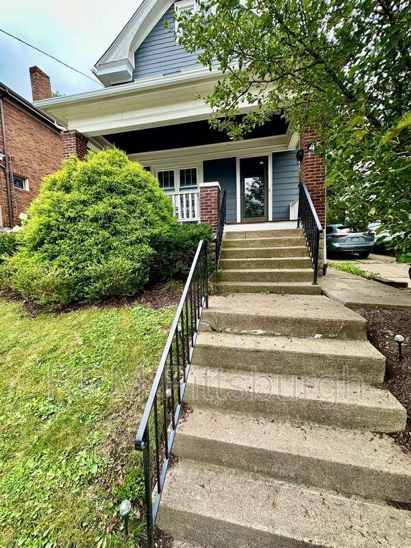 45 Shady Dr W - Photo 3 of 24