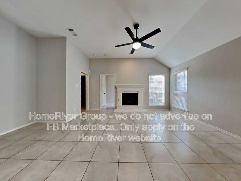 2620 Grand Canyon Ct - Photo 6 of 28