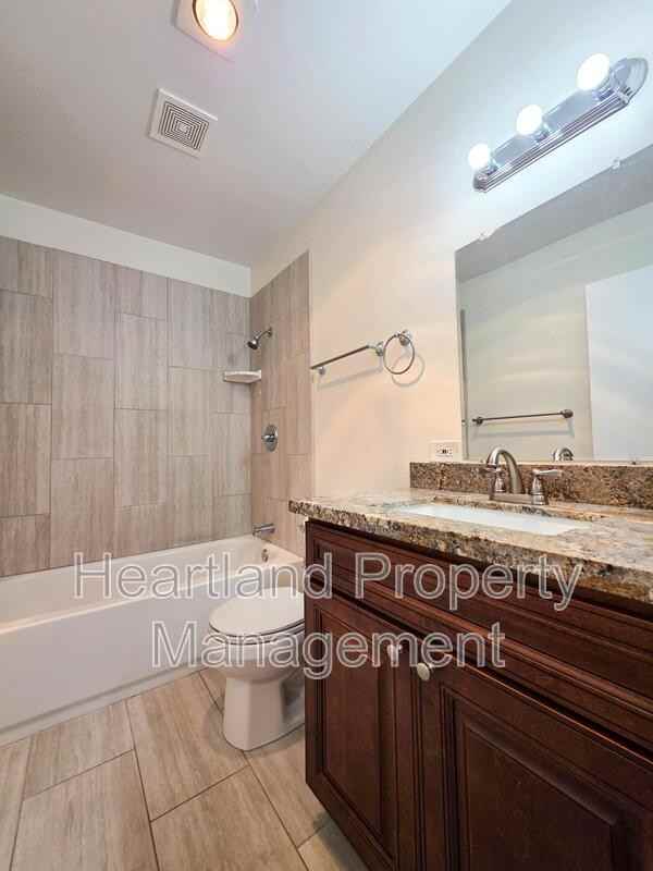 122 South Anza Street #5 - Photo 6 of 7