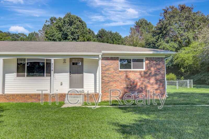 214 Brooks Rd - Photo 2 of 41