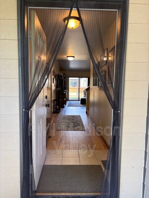 96 Sagebloom Court #C - Photo 4 of 15