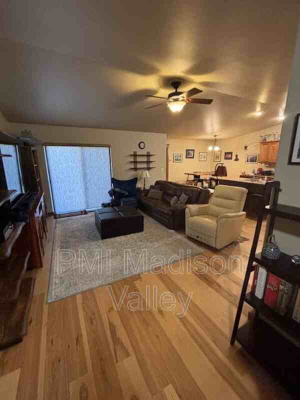 96 Sagebloom Court #C - Photo 5 of 15