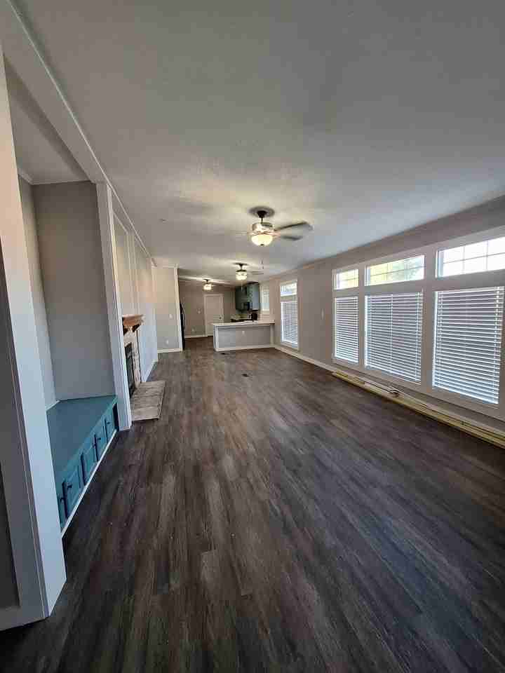 2117 W 15th Ave - Photo 3 of 15