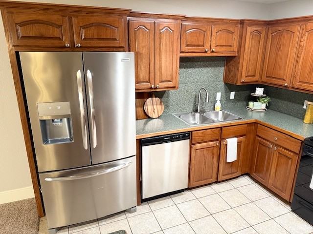 512 Oak Ridge Drive - Photo 3 of 9