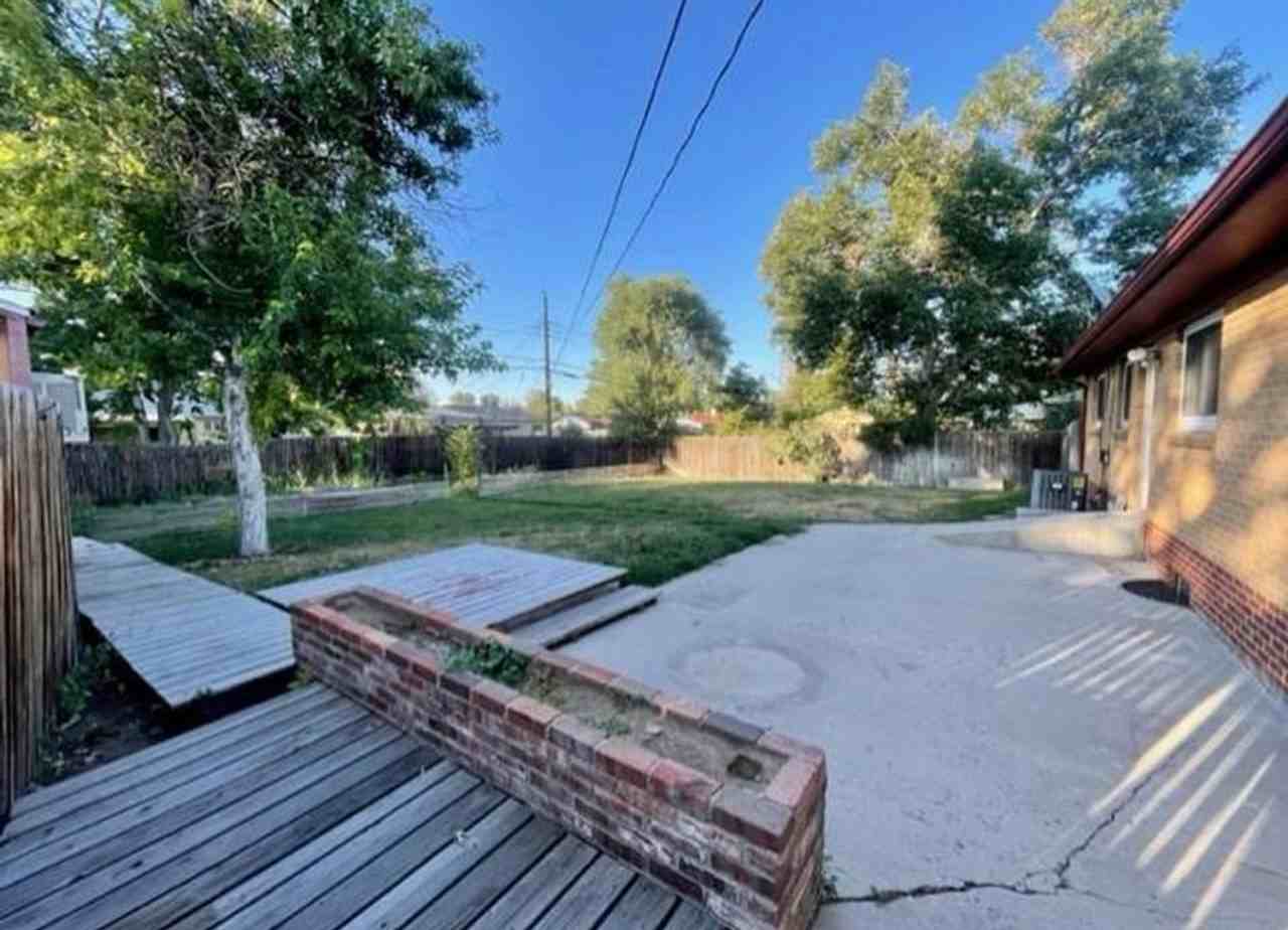 3169 W Grand Ave - Photo 5 of 9