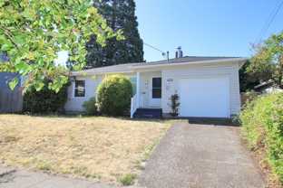 820 Ne Sumner St - Photo 1 of 1