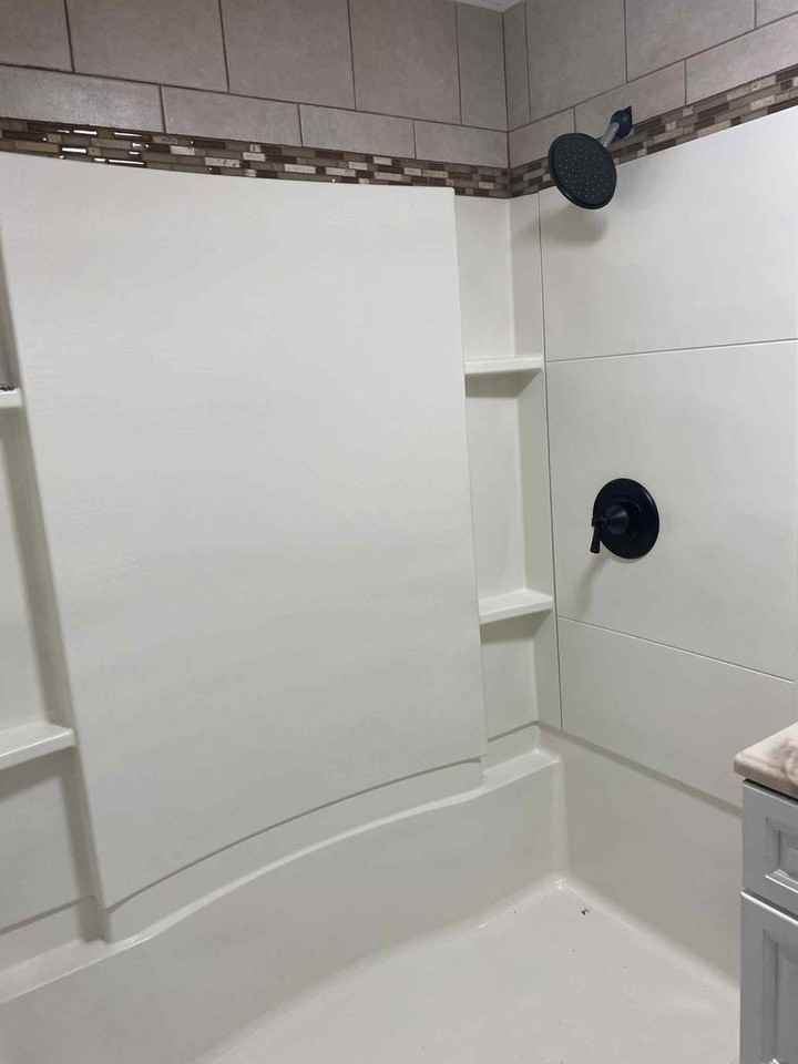 311 Harrison St - Photo 2 of 23