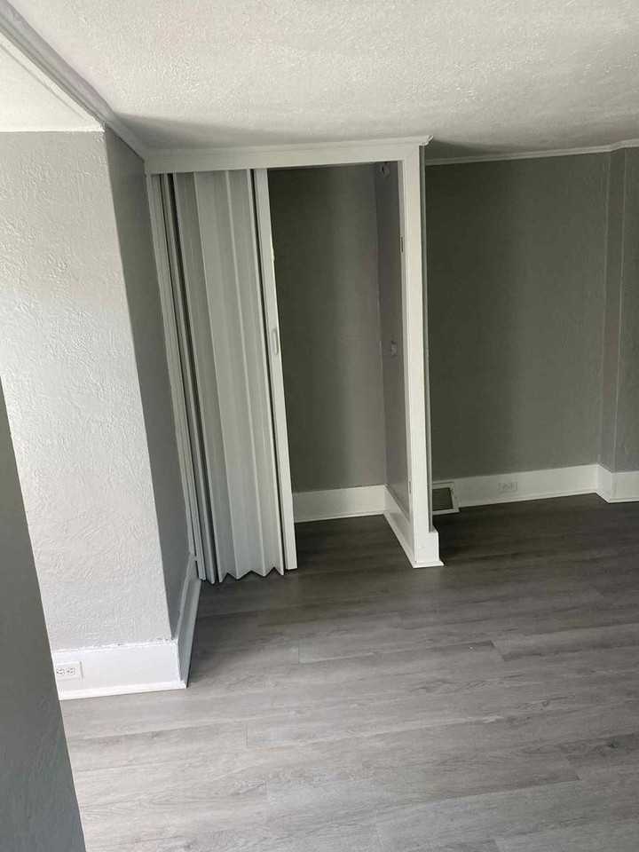 311 Harrison St - Photo 5 of 23