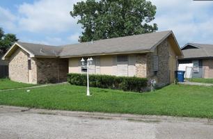 featured image of 121 Green Trail Drive