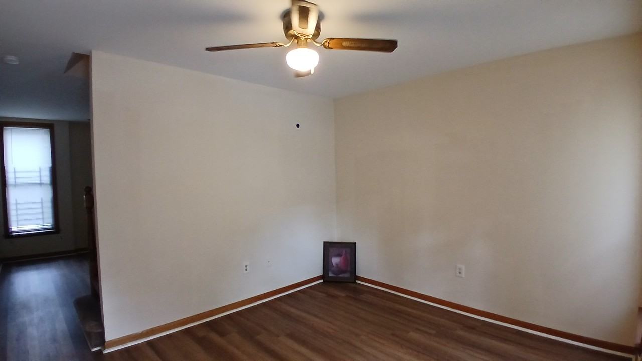 2210 Sidney Avenue - Photo 4 of 18