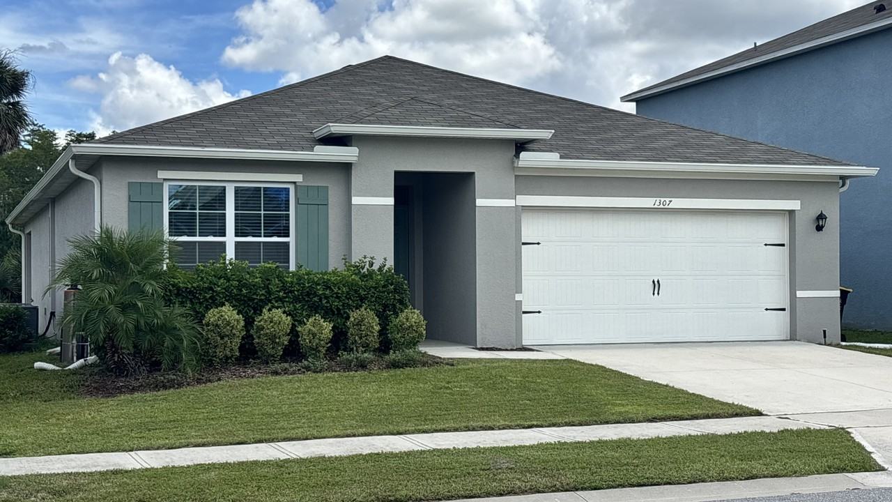 1307 Fox Squirrel Dr - Photo 2 of 24