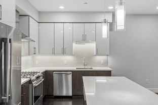 124 Highland Ave - Photo 1 of 1