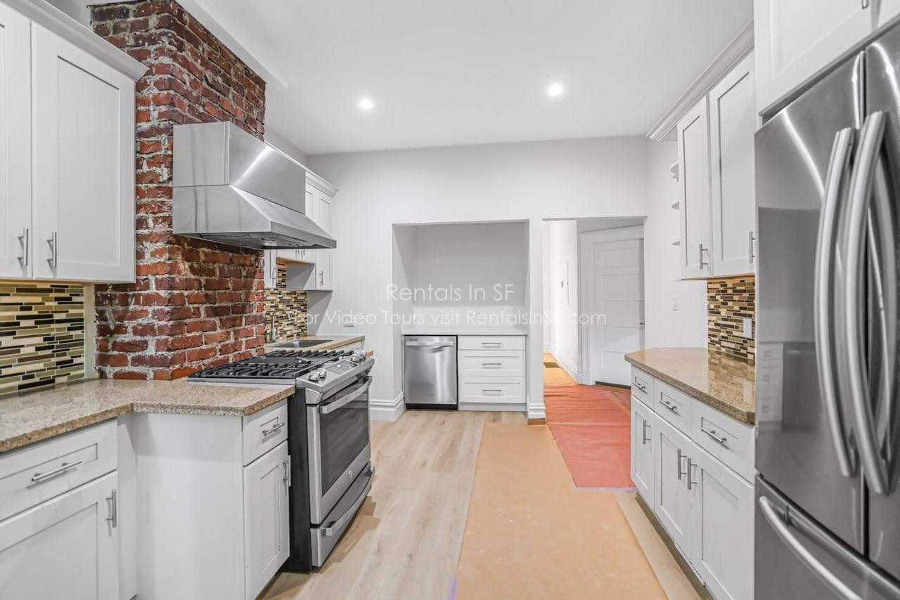 1553 Masonic Ave - Photo 2 of 17